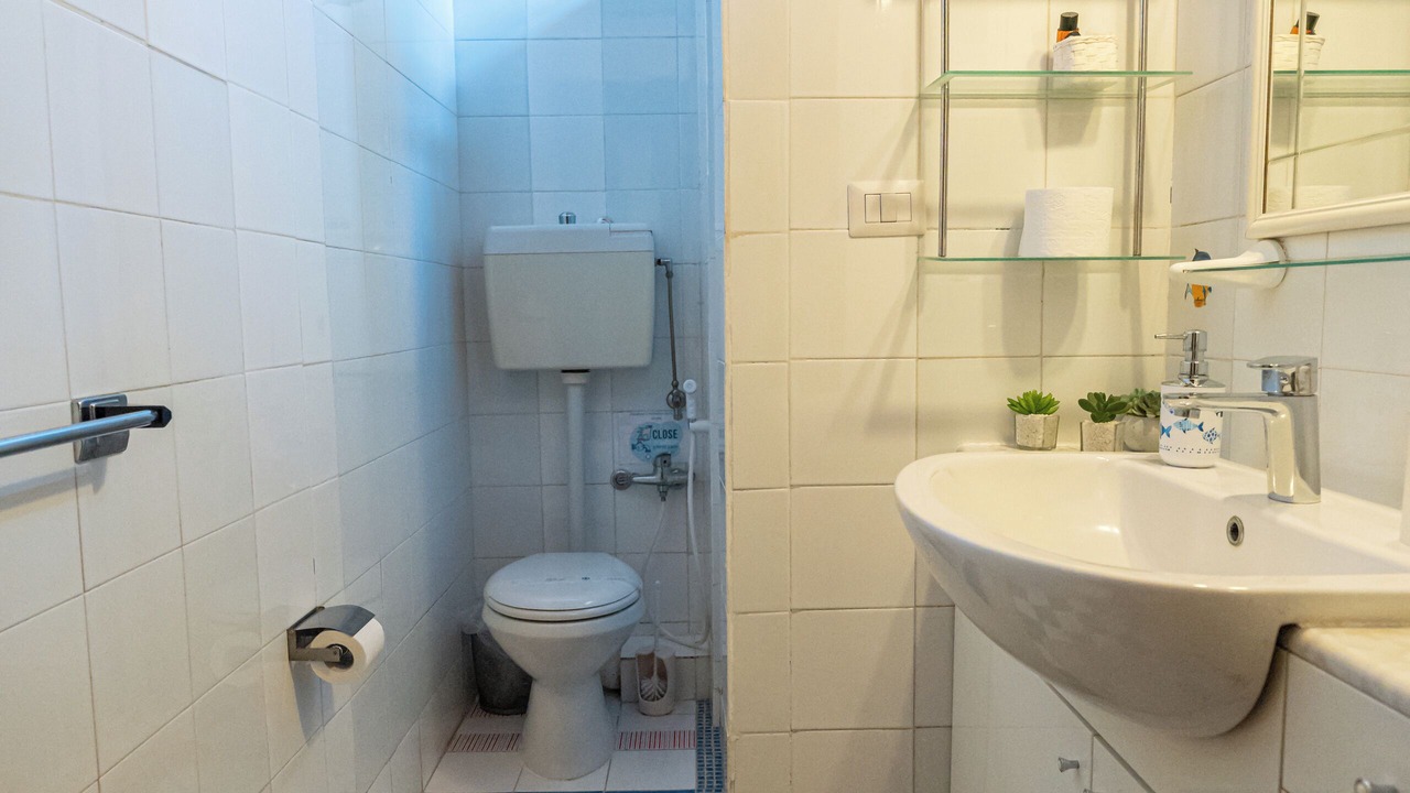 Photo of Bathroom in Carrozziere