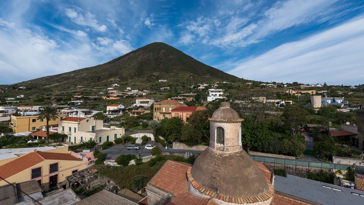 Photo of Outdoor in Leni