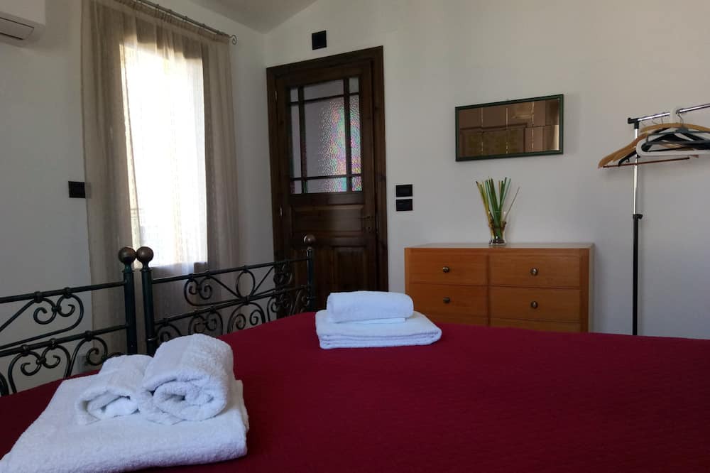 Photo of Bedroom in Mazzaforno