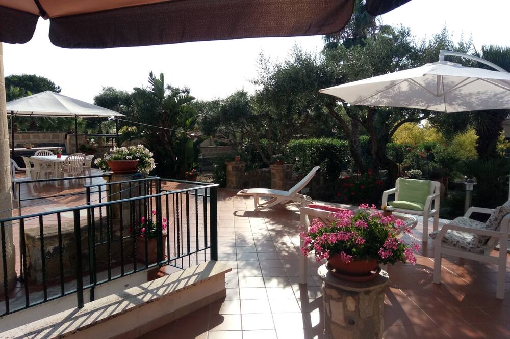 Photo of Patio Balcony in Mazzaforno