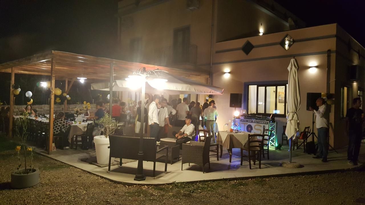 Photo of Outdoor in Patti