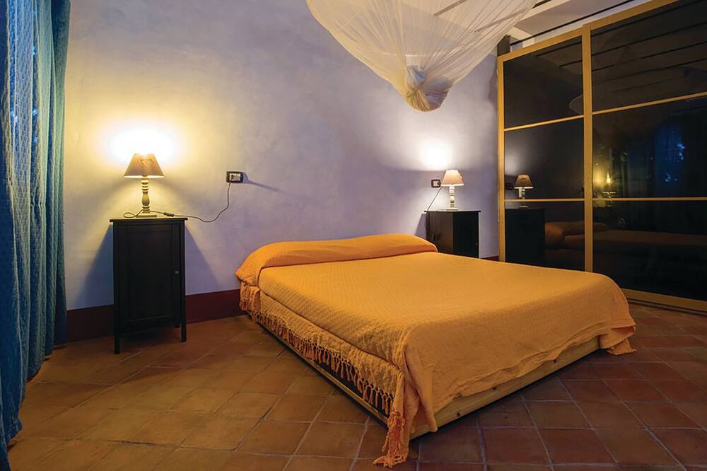 Photo of Bedroom in Collesano