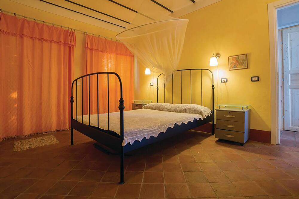 Photo of Bedroom in Collesano