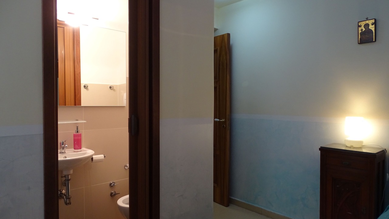 Photo of Bathroom in Historical Downtown Salerno