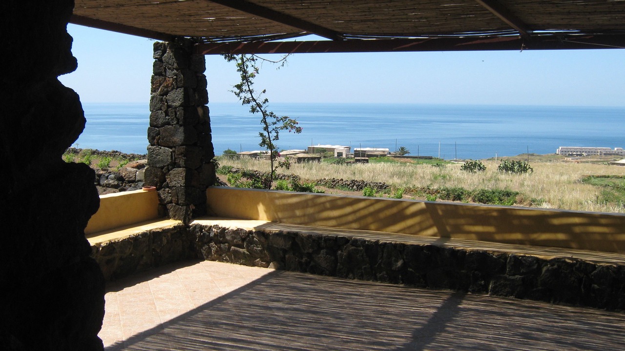 Photo of Bedroom in Pantelleria
