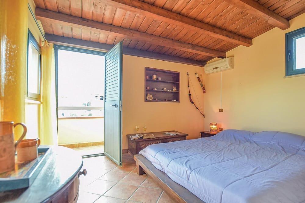 Photo of Others in Torre Colonna-sperone