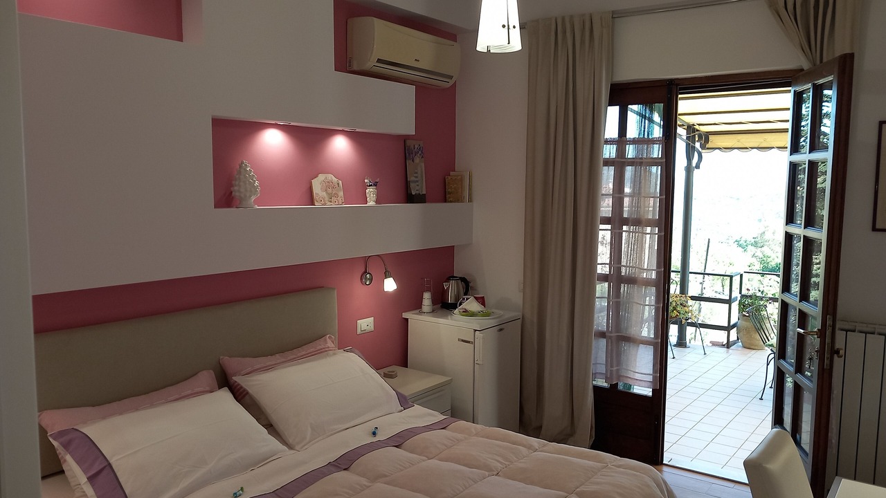Photo of Bedroom in Castelbuono