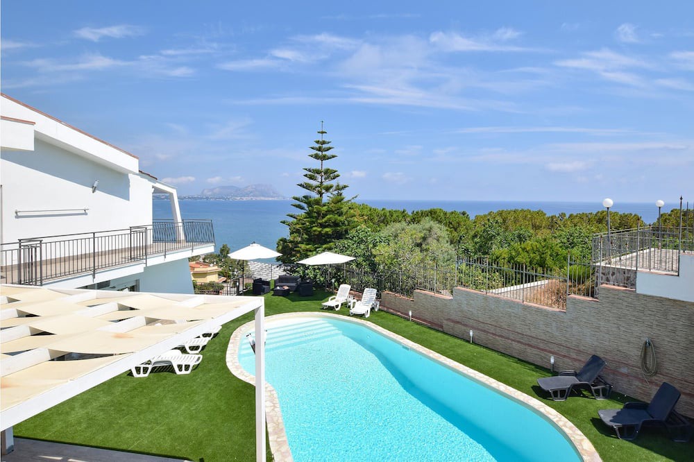 Photo of Outdoor in Torre Colonna-sperone