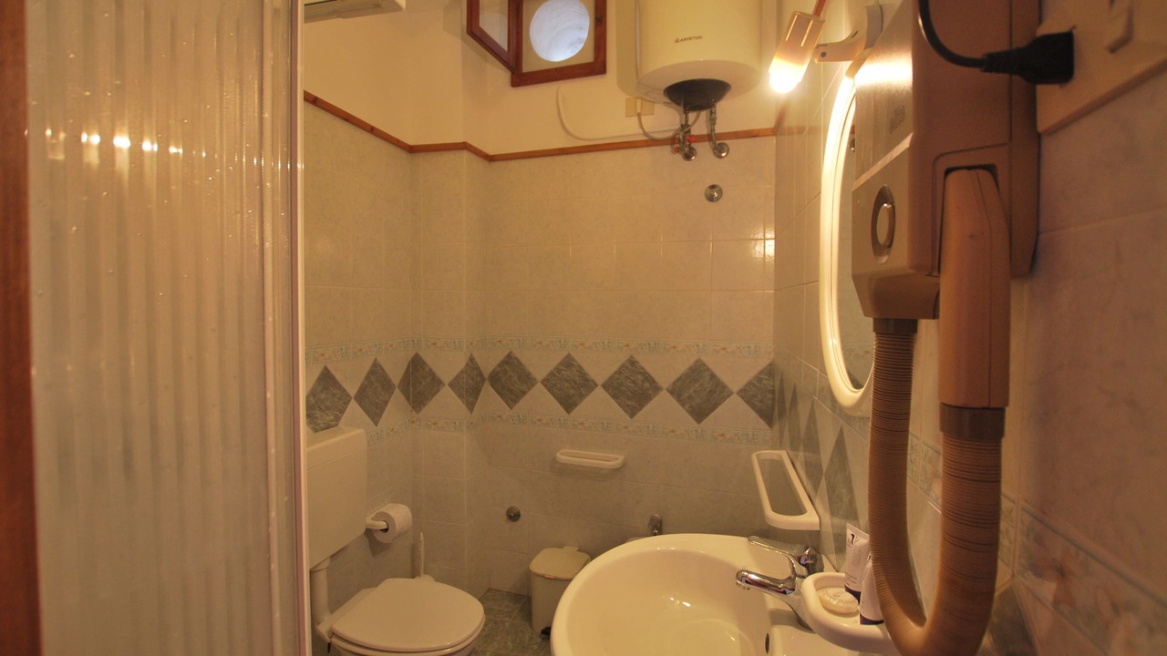 Photo of Bathroom in Canneto