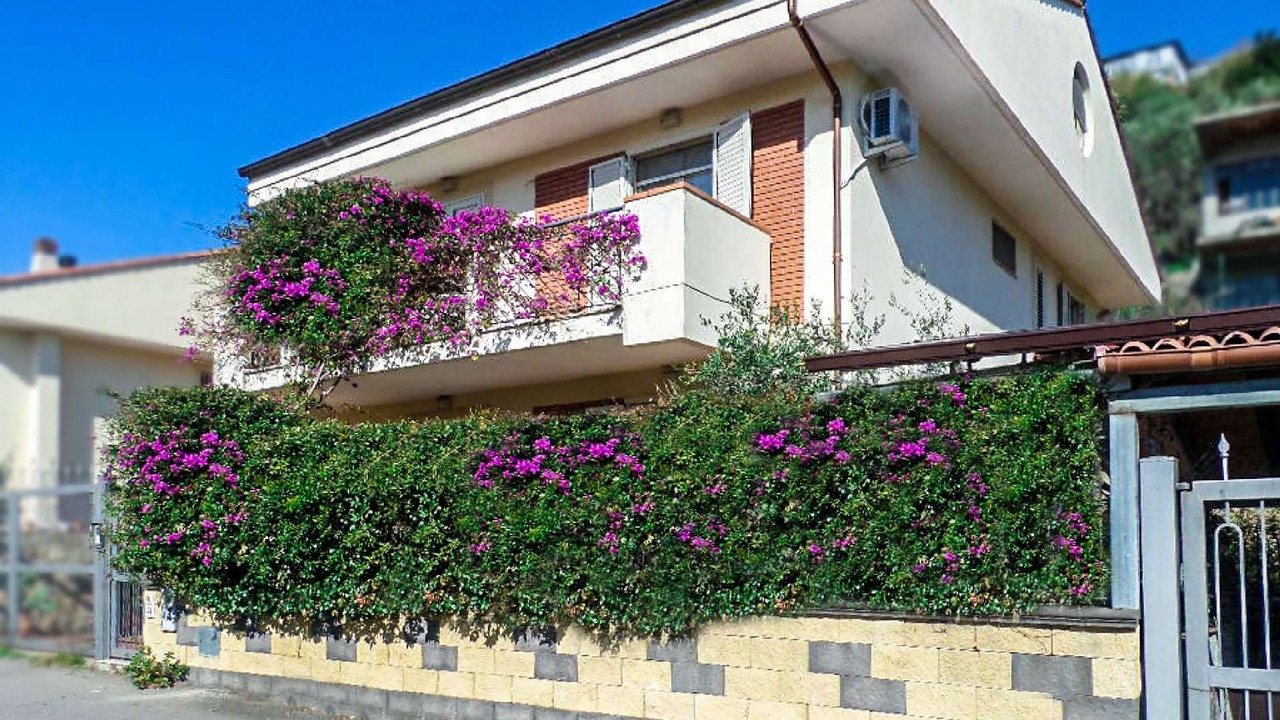 Photo of Outdoor in Savoca