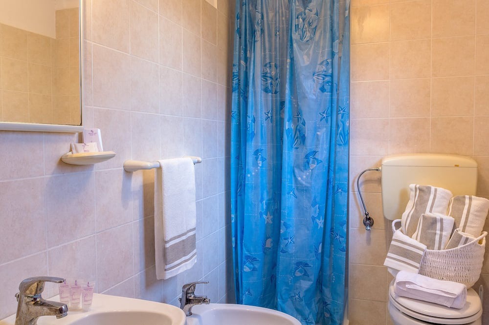 Photo of Bathroom in Motta Camastra