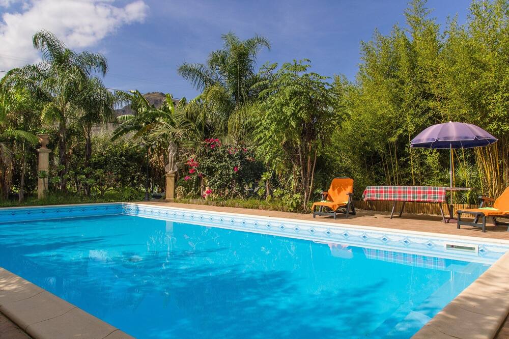 Photo of Outdoor in Motta Camastra