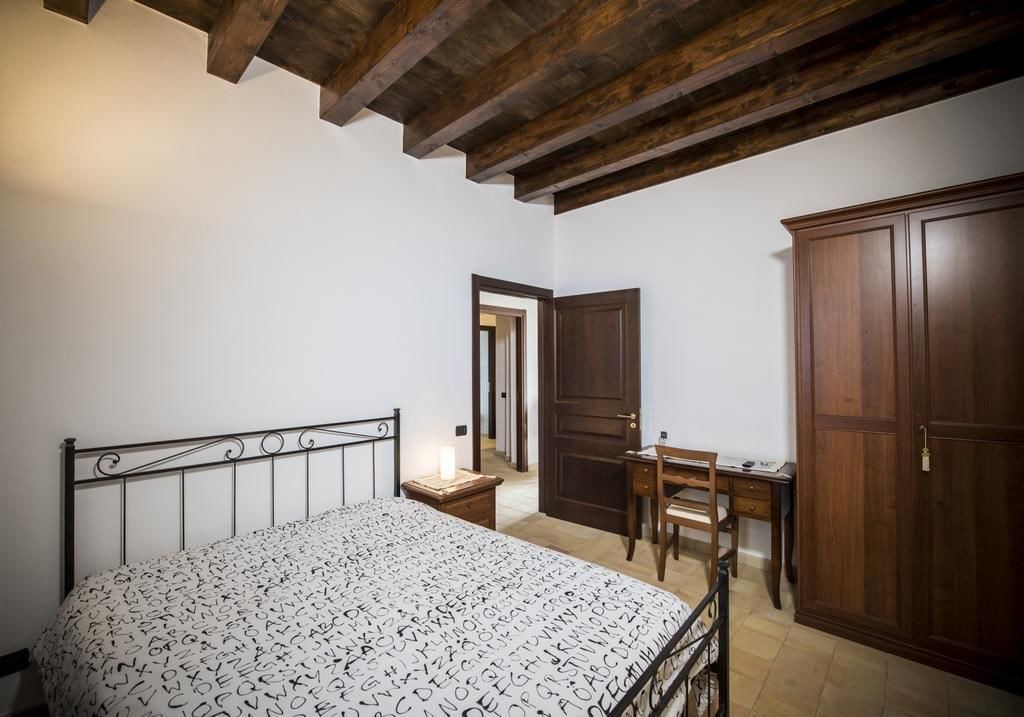 Photo of Patio Balcony in Naro