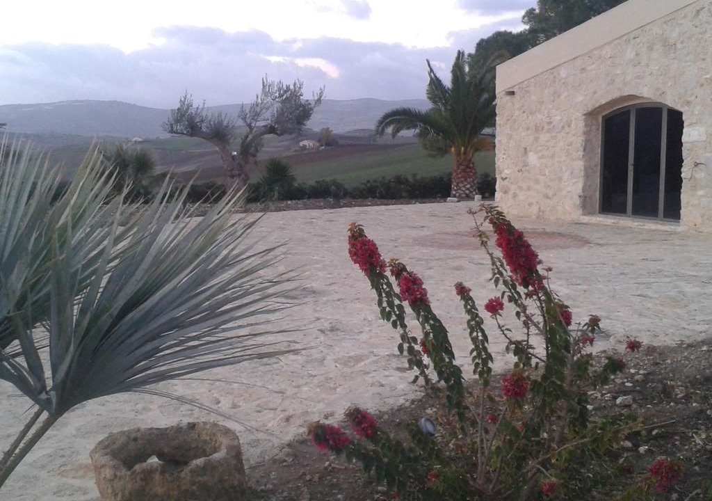 Photo of Outdoor in Naro