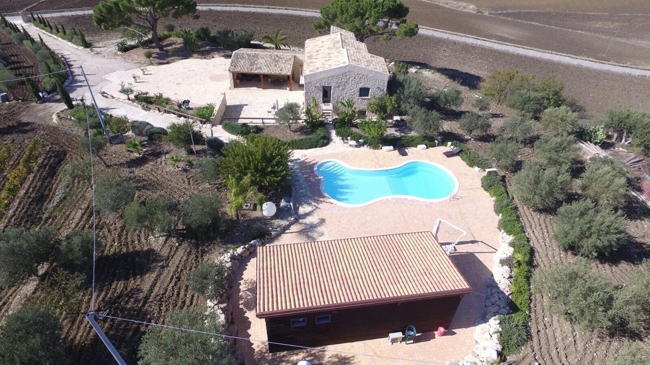 Photo of Outdoor in Naro