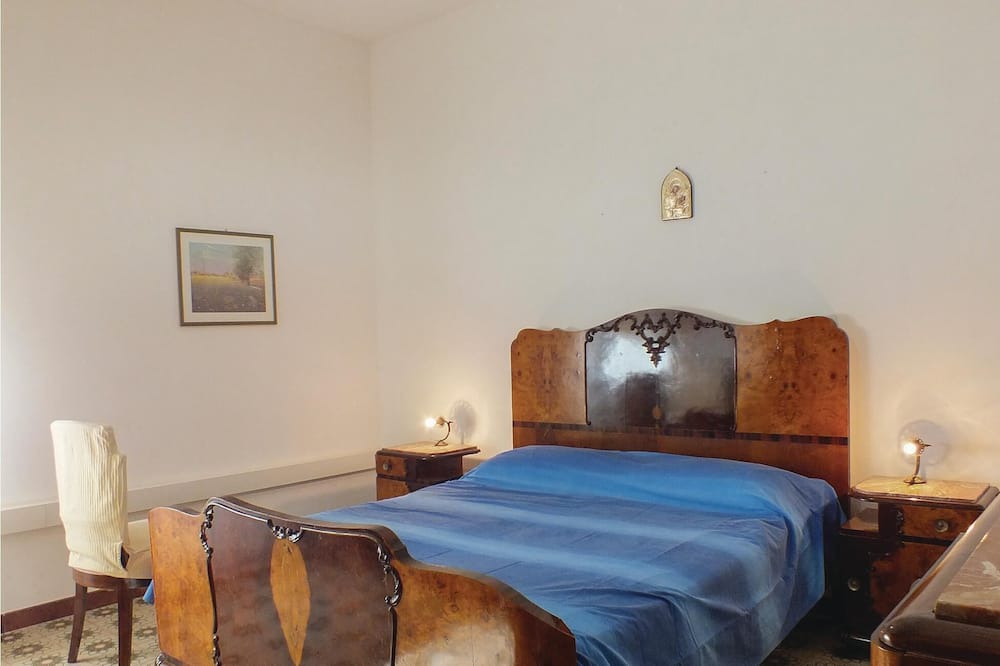 Photo of Others in Salemi