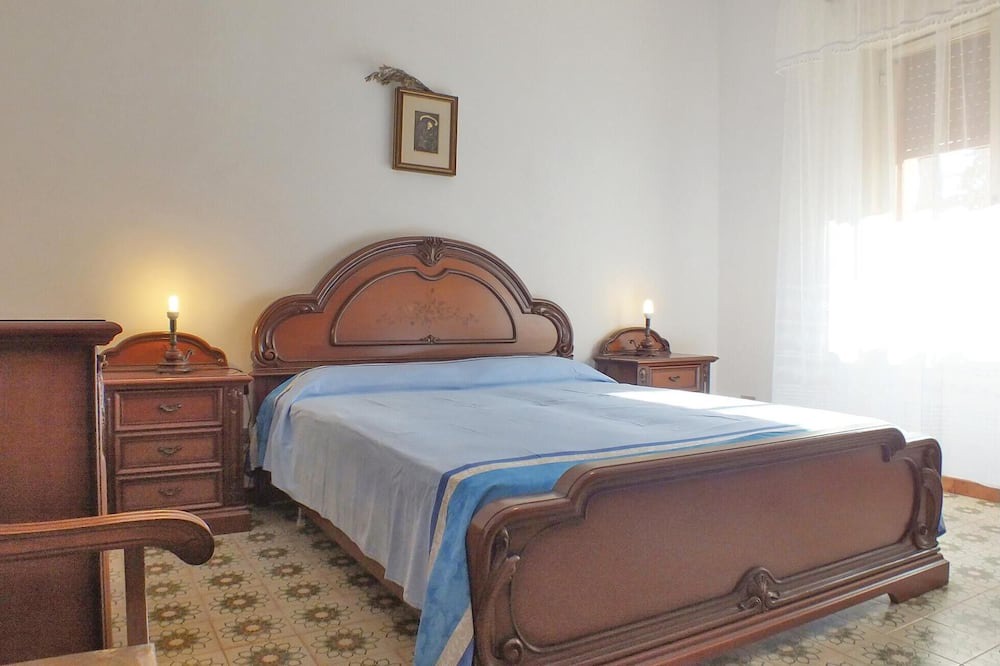 Photo of Others in Salemi
