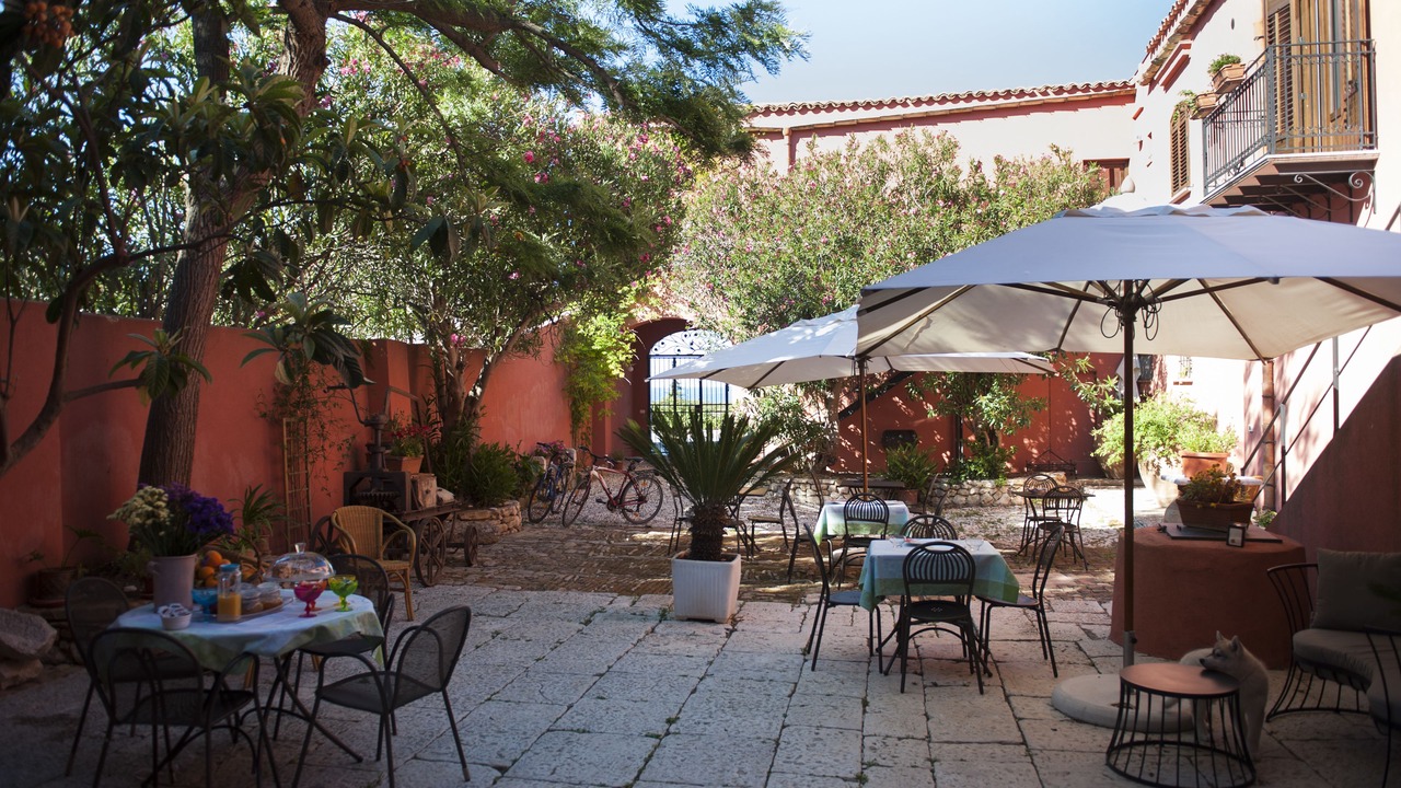 Photo of Patio Balcony in Scopello