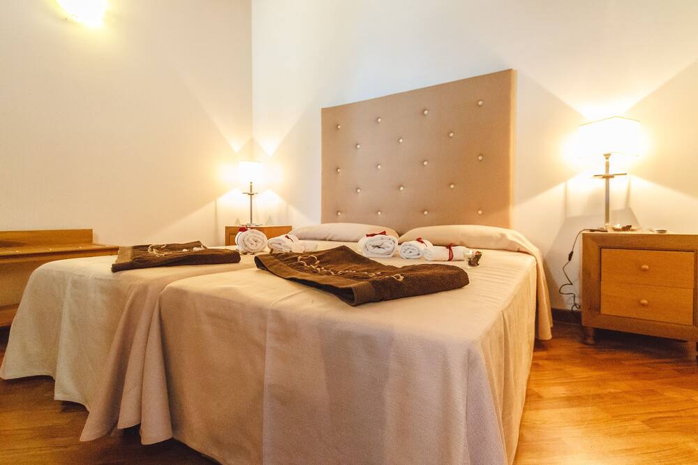 Photo of Bedroom in Isola