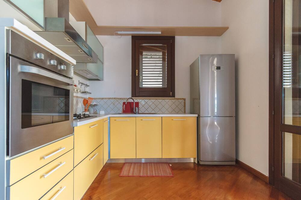 Photo of Kitchen in Isola