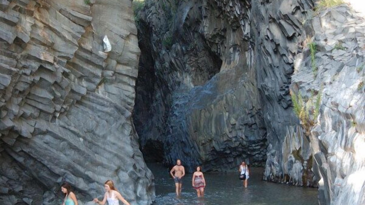 Photo of Others in San Leonardello