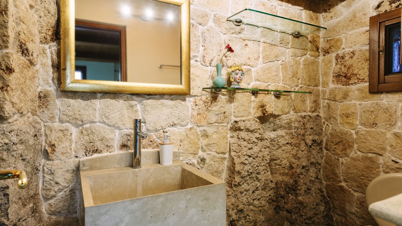 Photo of Bathroom in Syracuse
