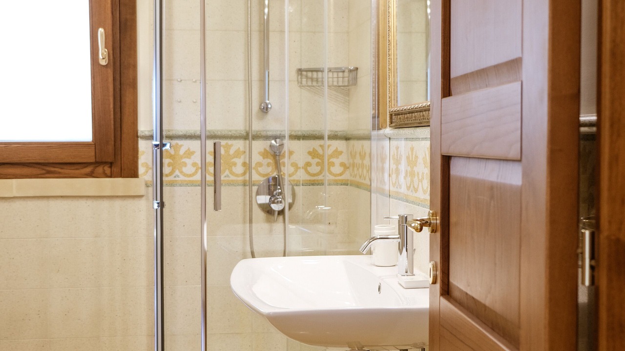 Photo of Bathroom in Syracuse