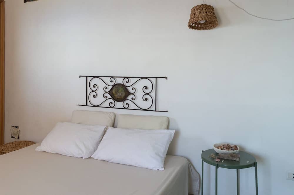 Photo of Bedroom in Filicudi
