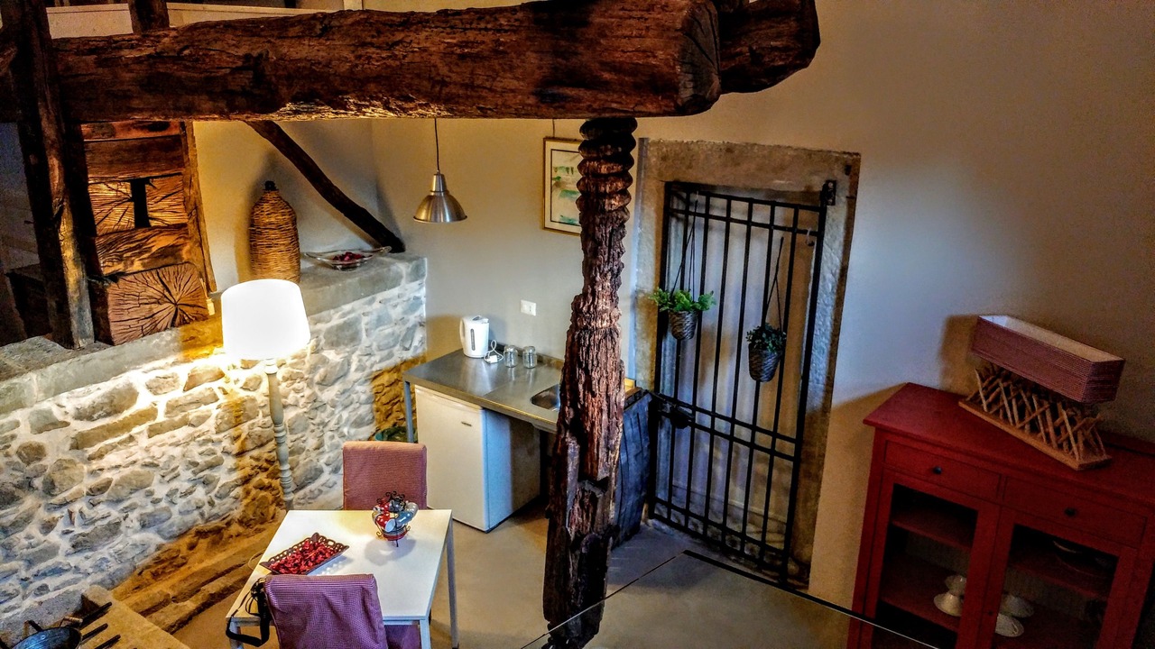 Photo of Kitchen in Mitogio
