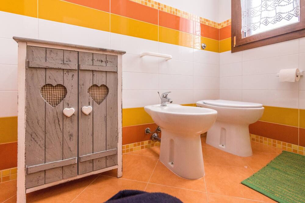 Photo of Bathroom in Gorgo Lungo