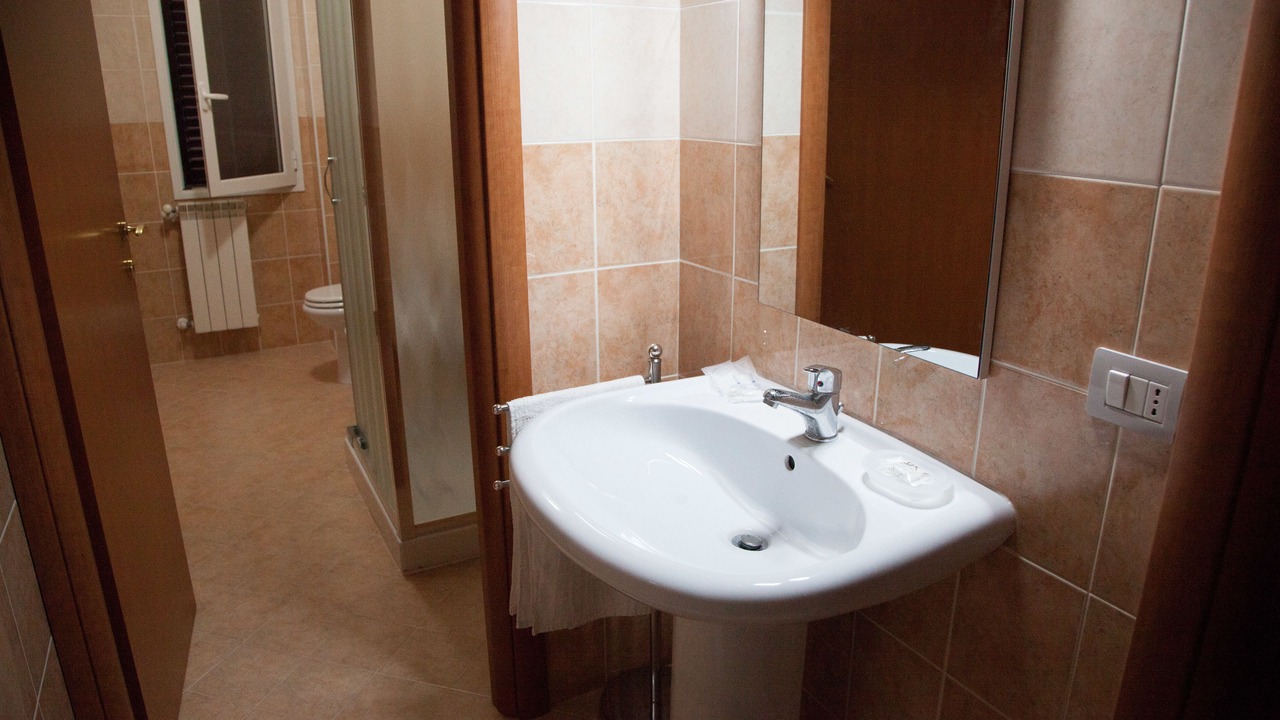 Photo of Bathroom in Floridia