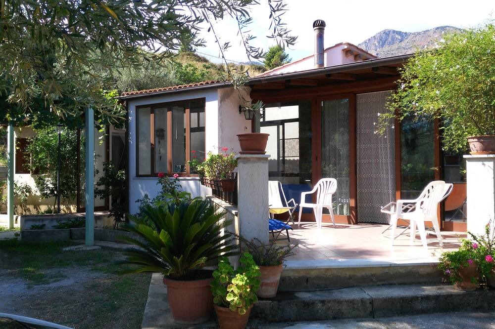 Photo of Patio Balcony in Trabia