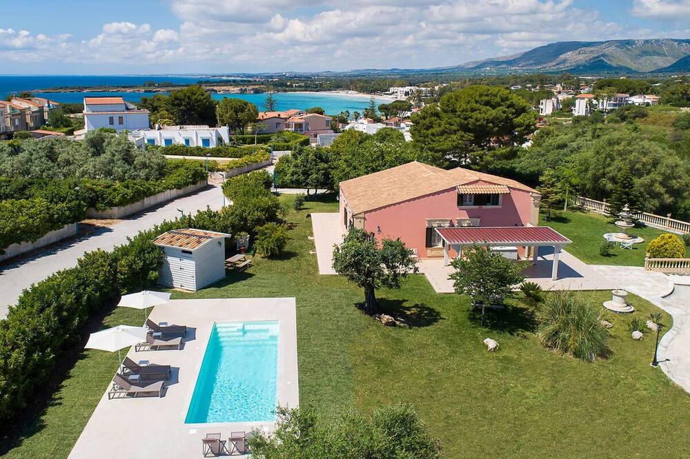 Photo of Outdoor in Fontane Bianche