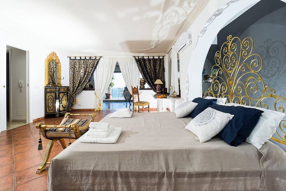 Photo of Bedroom in Letojanni