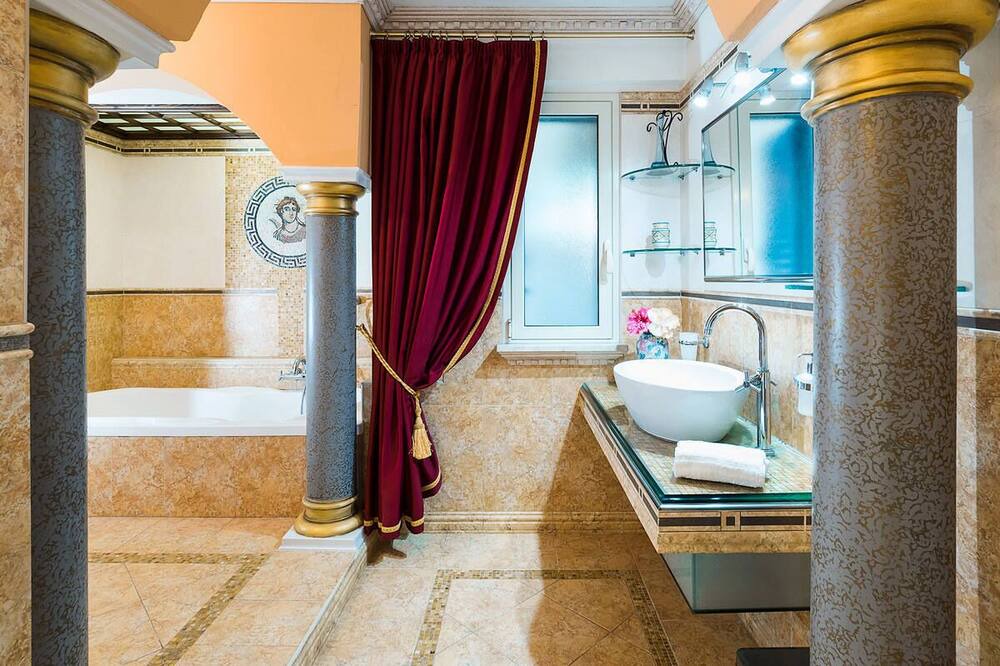 Photo of Bathroom in Letojanni