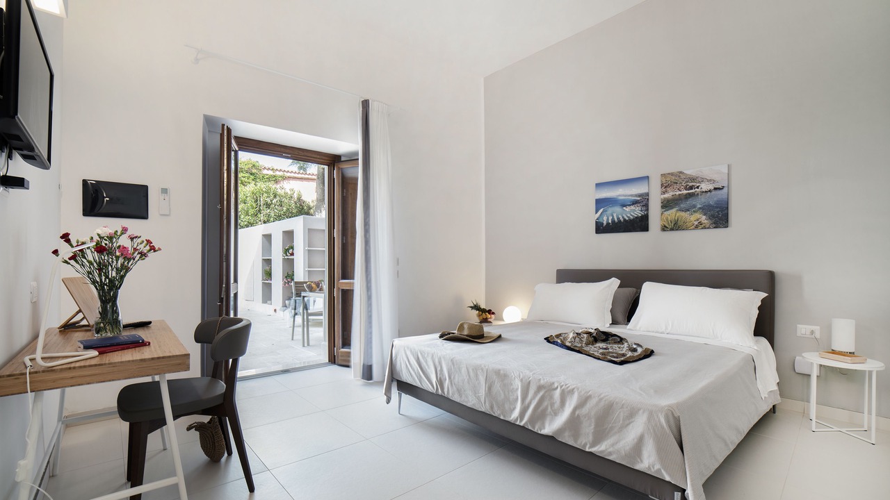 Photo of Bedroom in Scopello