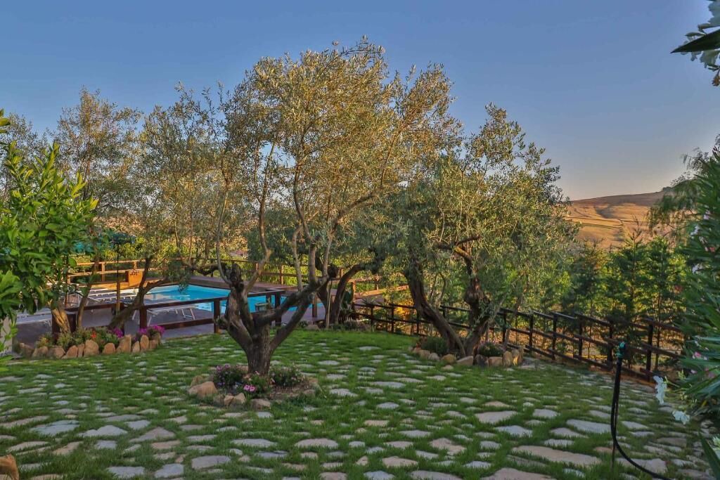 Photo of Outdoor in Alia