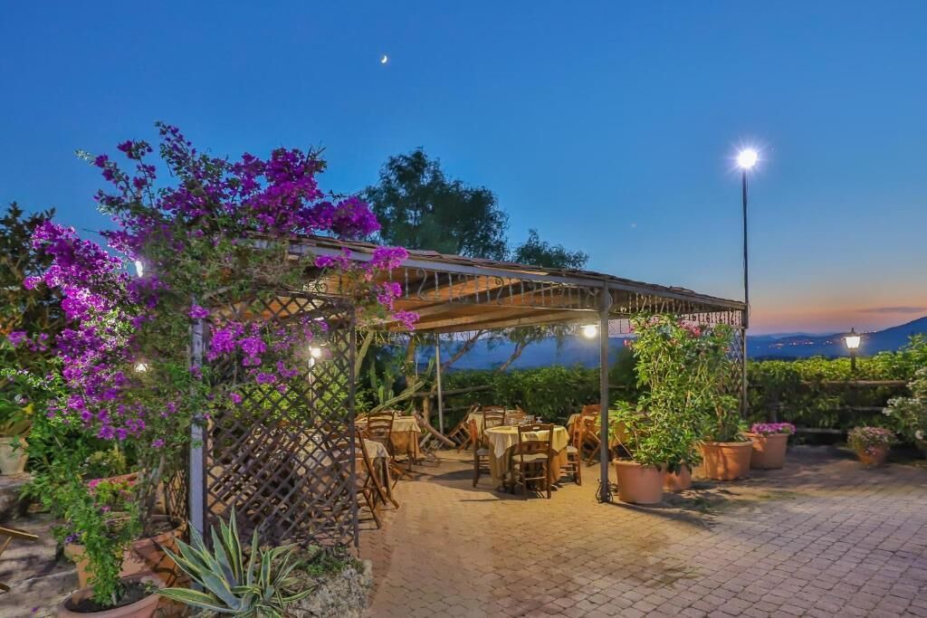 Photo of Outdoor in Alia