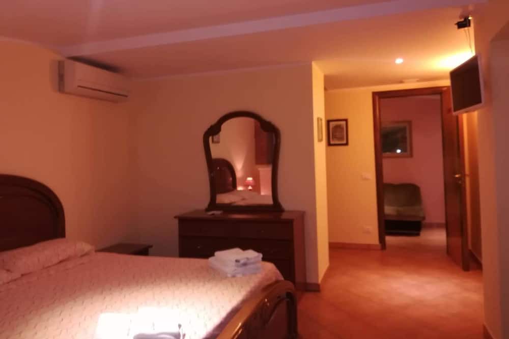 Photo of Bedroom in Trappeto