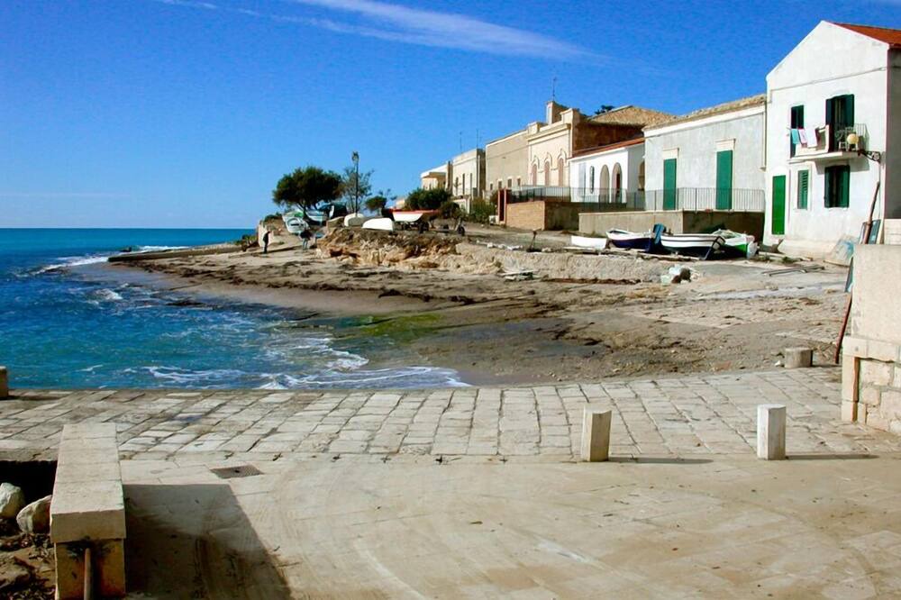 Photo of Others in Sampieri