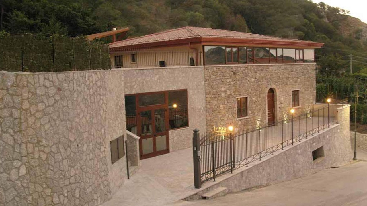 Photo of Outdoor in Longi