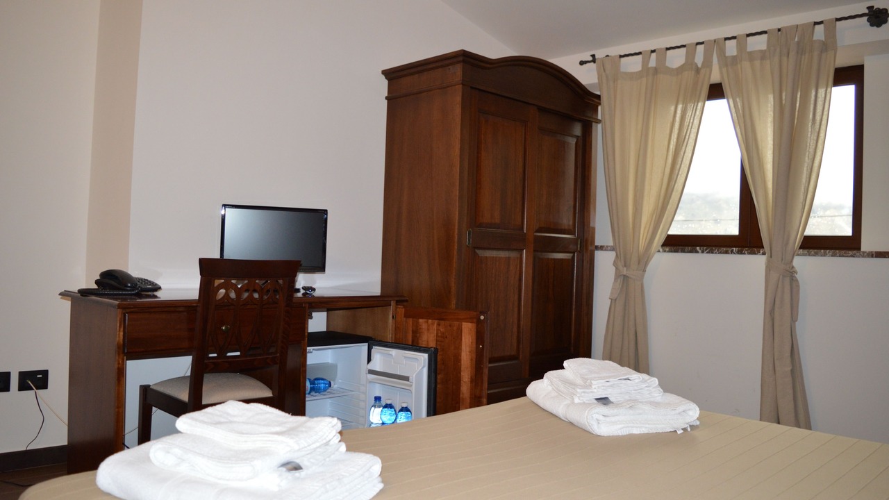 Photo of Bedroom in Longi