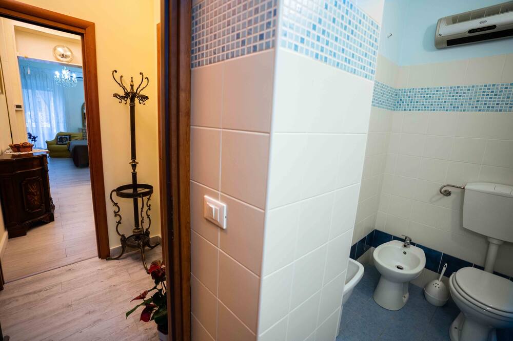 Photo of Bathroom in Enna