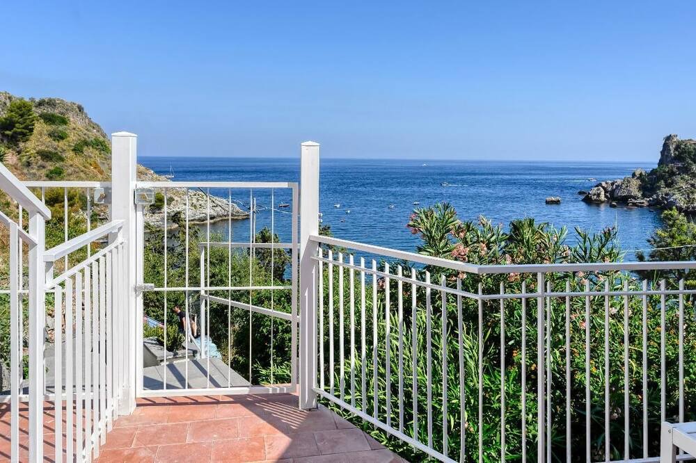 Photo of Patio Balcony in Mazzaro