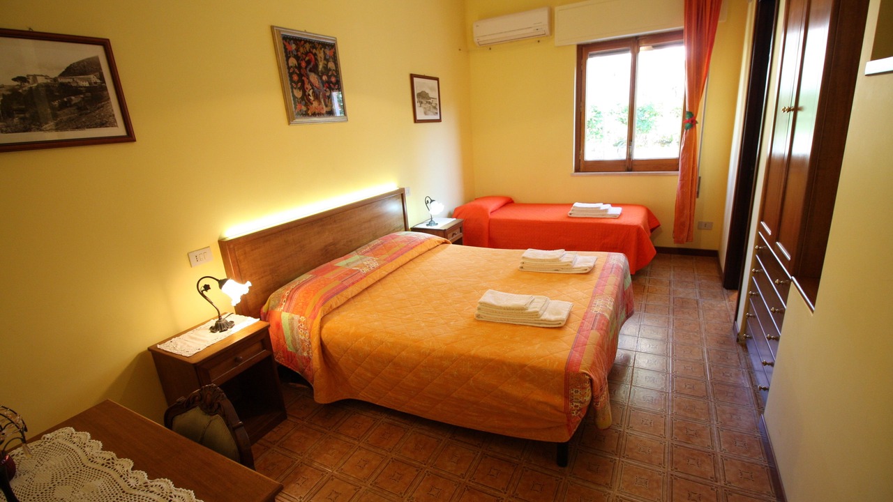 Photo of Bedroom in Cefalu