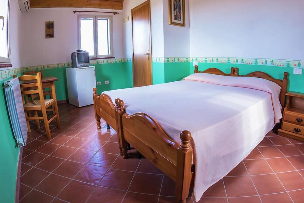 Photo of Bedroom in Naro
