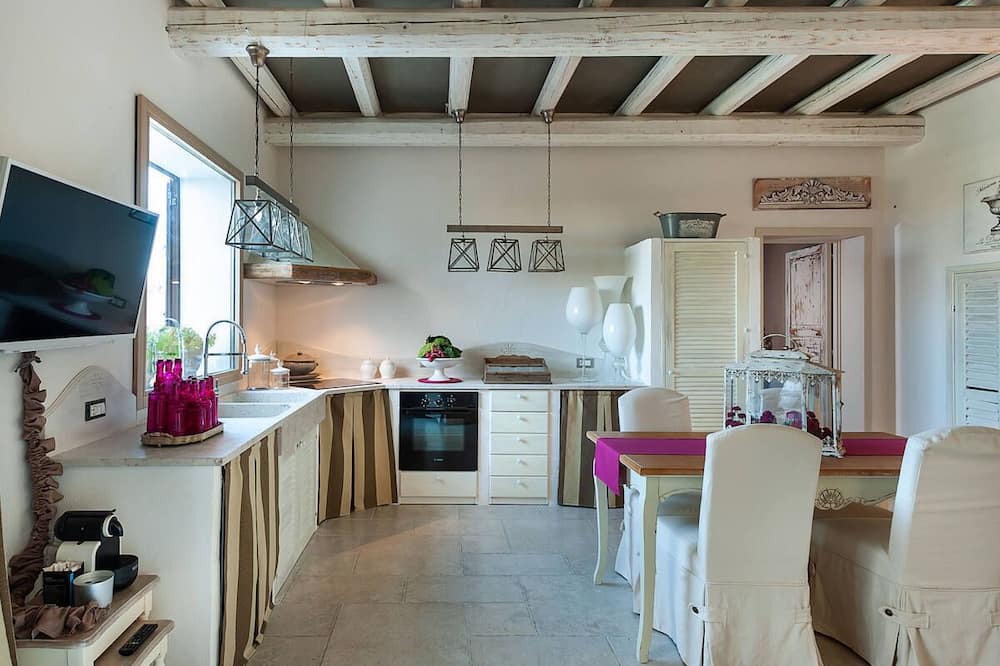 Photo of Kitchen in Marausa