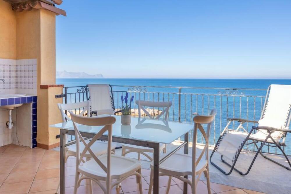 Photo of Patio Balcony in Trappeto