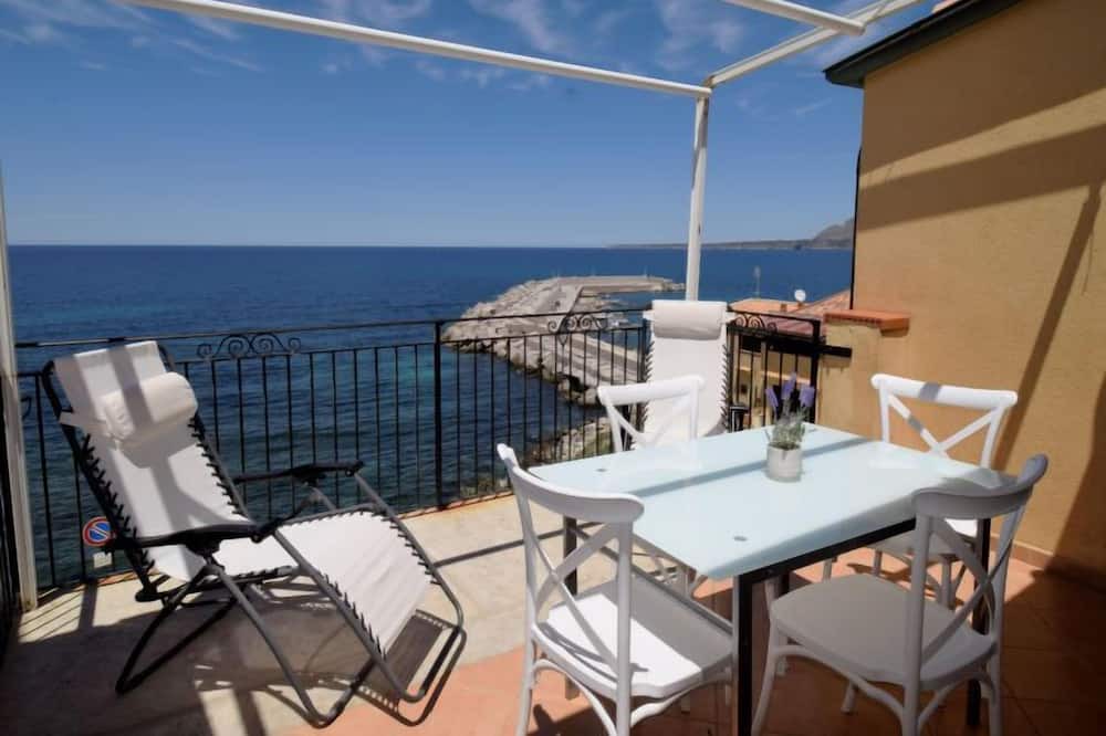 Photo of Patio Balcony in Trappeto