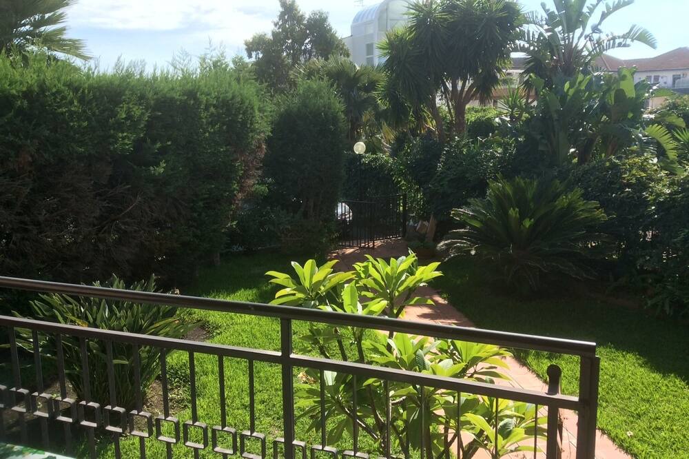 Photo of Patio Balcony in Torre Archirafi